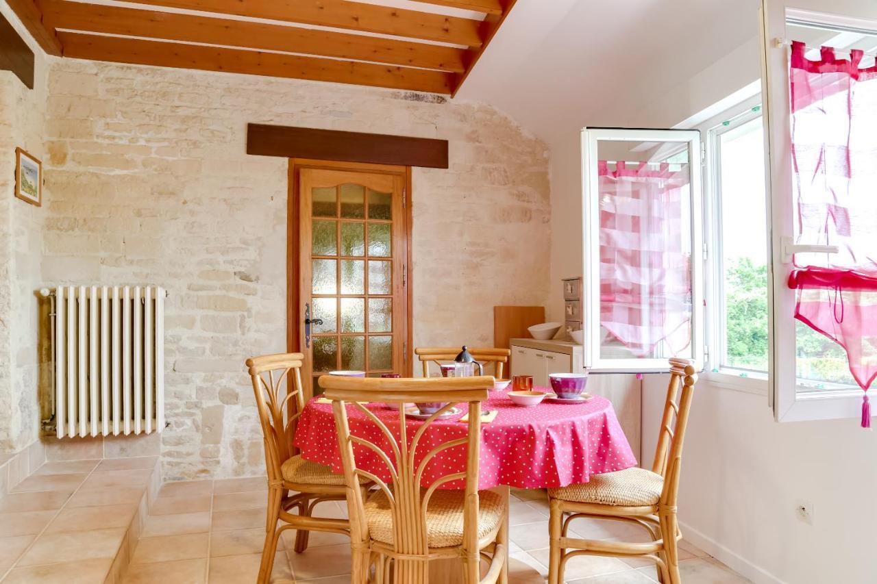 Isida, Maison Spacieuse Avec Terrasse Et Stationnement Caen Exterior foto